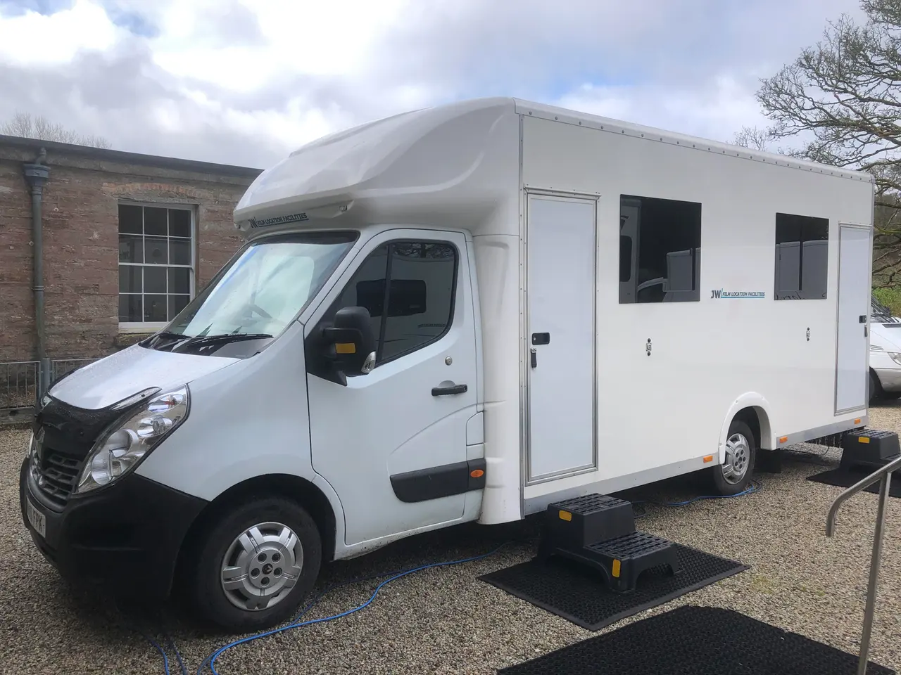 JW Two Way Green Room Motorised vehicle exterior